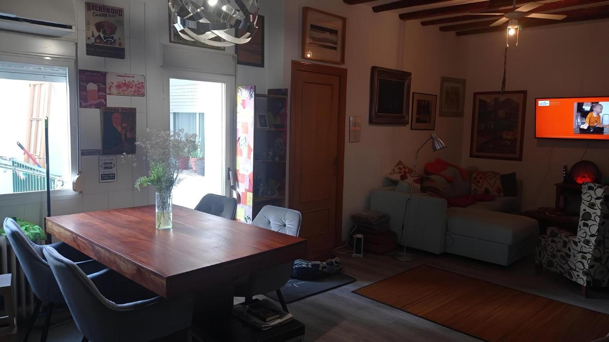 Piso Para 4 Con 2 Parking En Casco Historico De Zaragoza 2 Noches Minimo 외부 사진